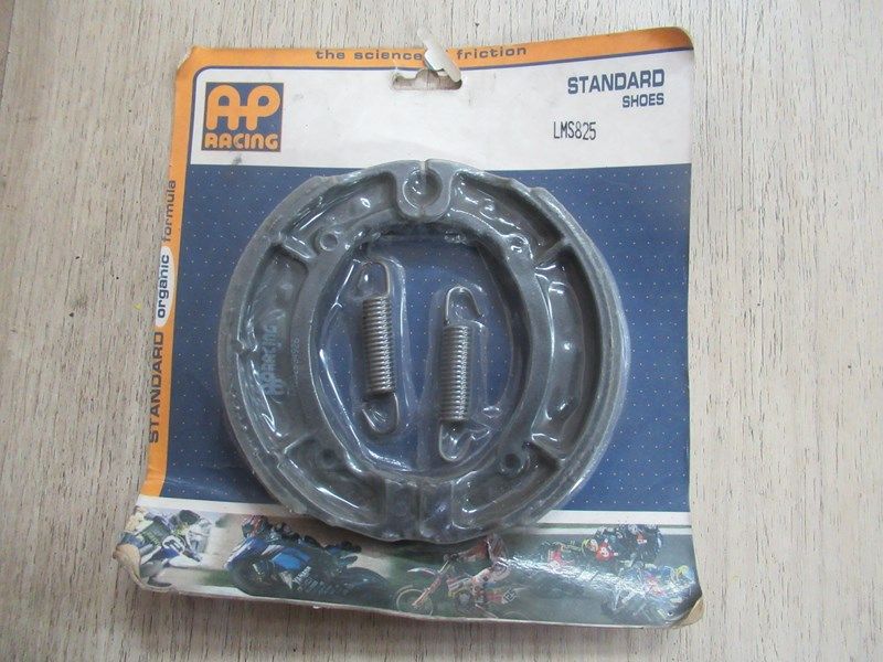 Mâchoires de frein AP Racing LMS825 160x25 mm