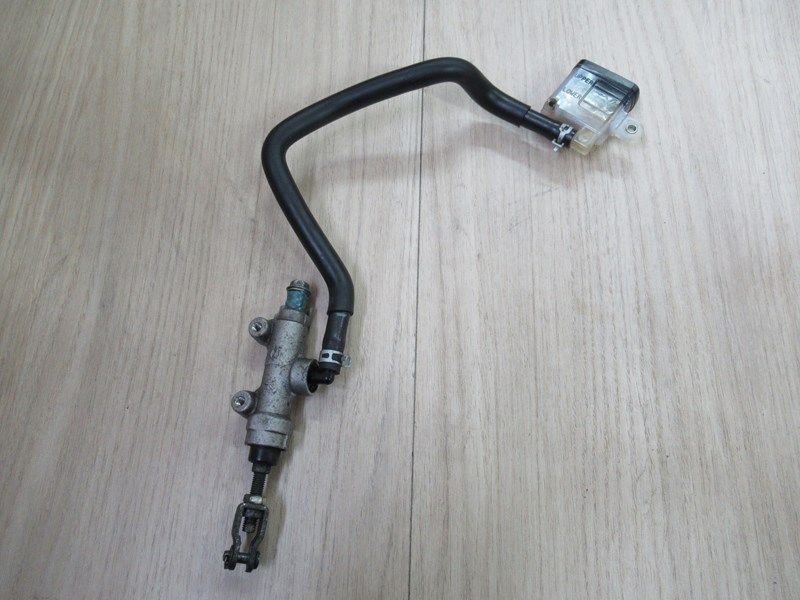 Maître cylindre de frein arrière Suzuki SFV 650 Gladius 2009-2015