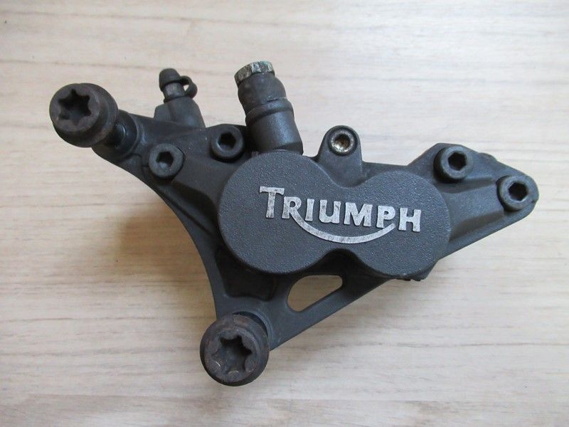 Étrier de frein avant gauche Triumph 1200 Trophy 1996-2003