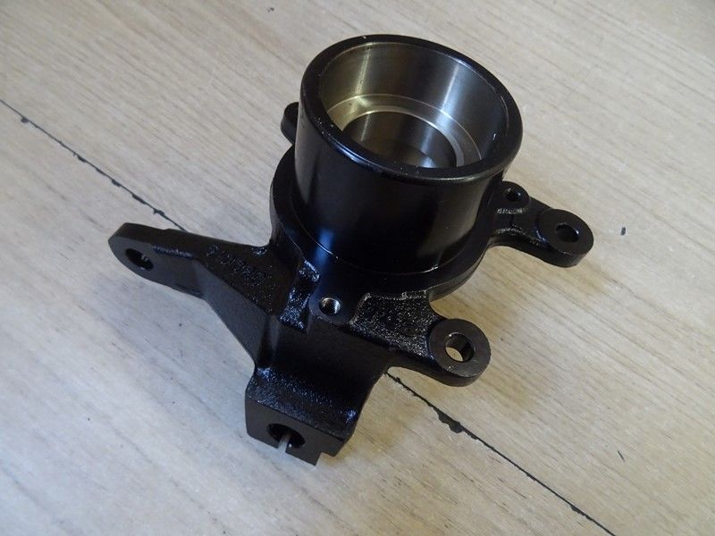 Porte moyeu avant gauche TGB Blade 425 (512864)