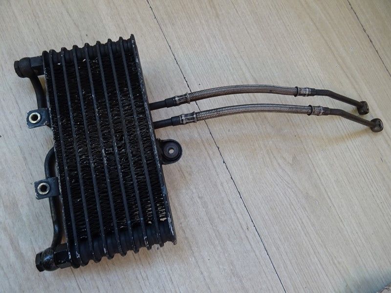 Radiateur d'huile Triumph 955 Daytona type T595/T507 1997/2001
