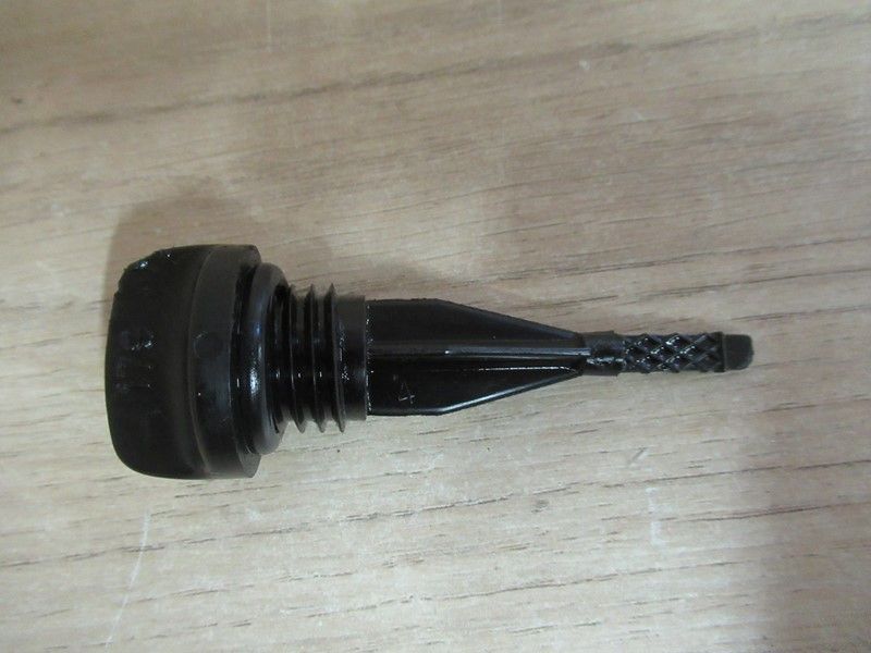 Bouchon jauge Honda CB 500 1994-2003