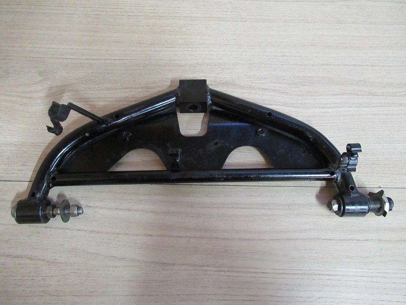 Bras oscillant avant Yamaha GTS1000 1993-1998