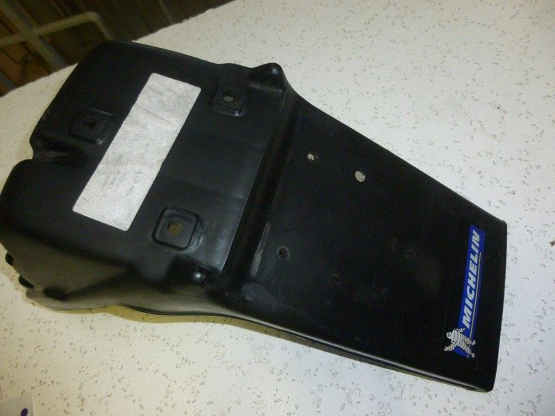 Garde boue arrière Honda 125 NX (JD12) 1989-97