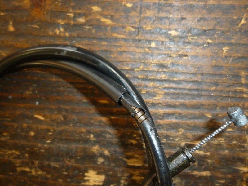 Jeu de deux câbles de gaz Yamaha 600 Diversion XJN