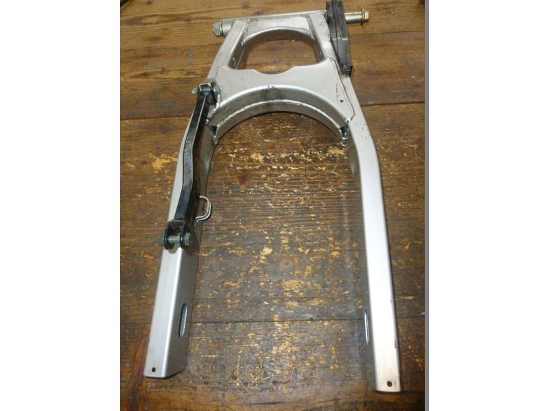 Bras oscillant Suzuki 600 Bandit 2000-2004