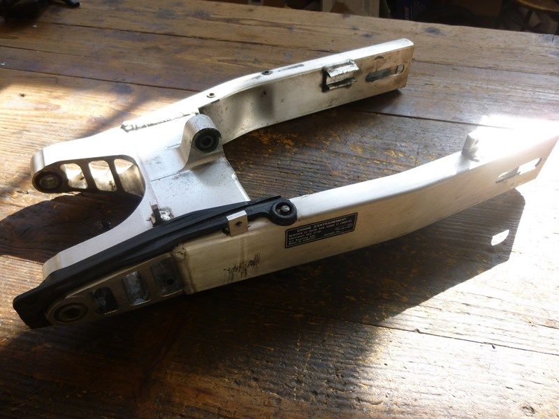 Bras oscillant Honda 600 Hornet (PC34)