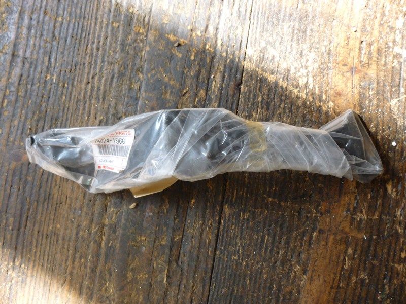 Garniture inférieure gauche de flanc neuf Kawasaki 1100 ZZR (ZXT10C) 1990-92