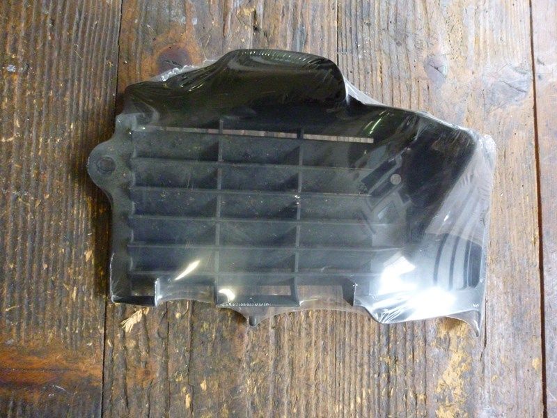 Grille de radiateur droite Honda 600 Transalp 1987-89 (PD06)
