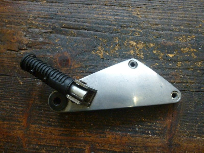 Platine arrière droite Kawasaki EN 500 1990-93
