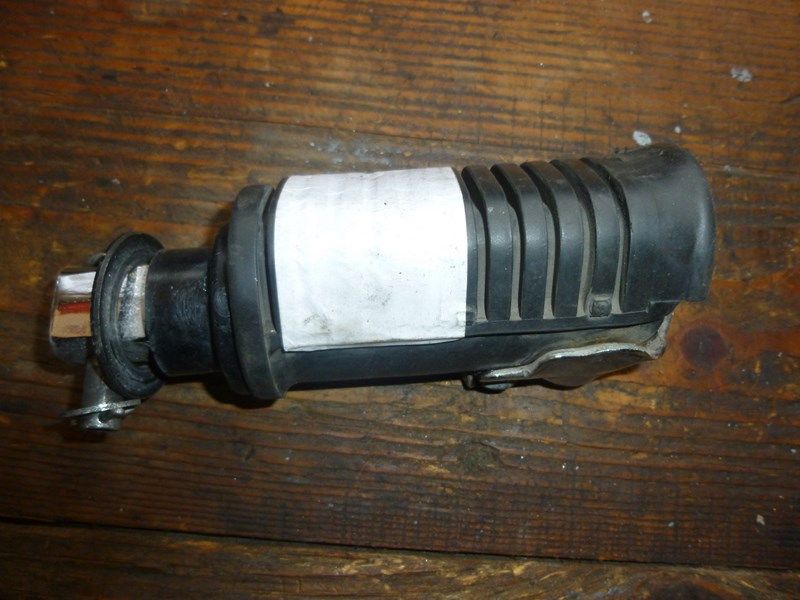 Repose pied avant droit complet Honda 125 CM (JC05) 1982-97