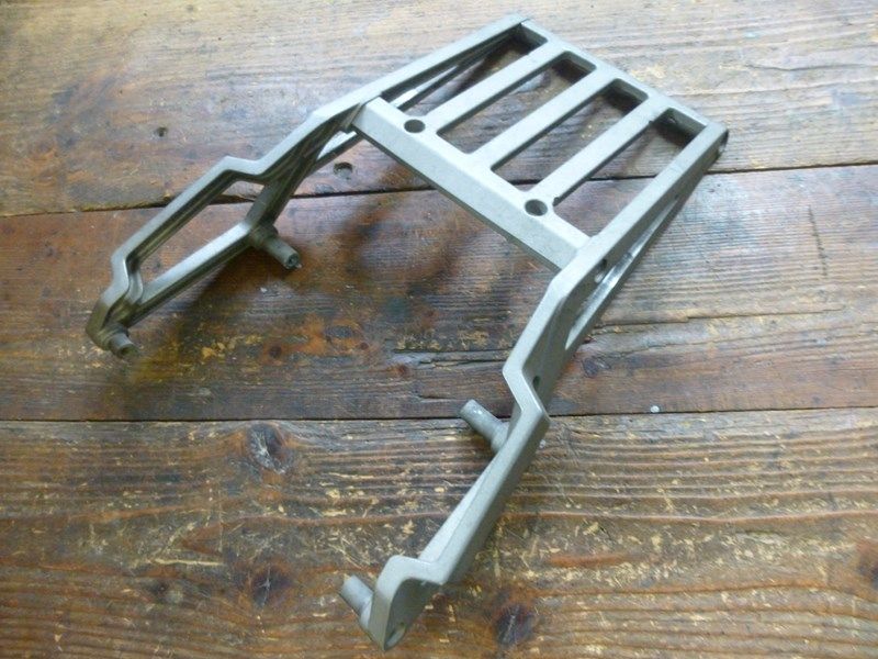 Porte bagage Suzuki 650 DRSE (SP43A)