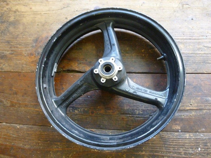 Jante avant Honda 600 Hornet 2000-2002