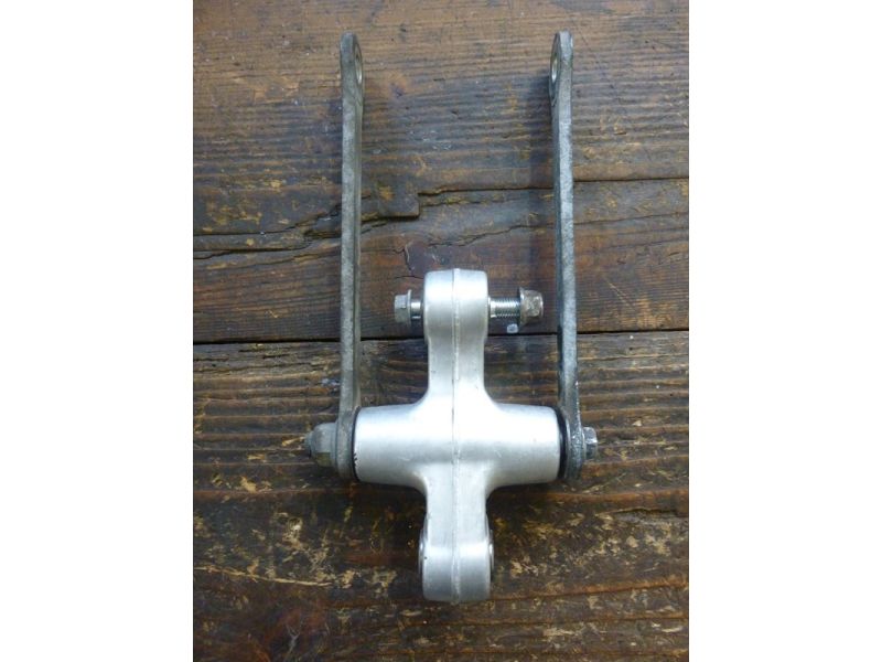 Jeu de biellettes d'amortisseur Suzuki 600 bandit (JS1A8) 2000-04