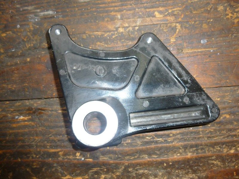 Support d'étrier arrière Suzuki 650 Bandit 2005-2006