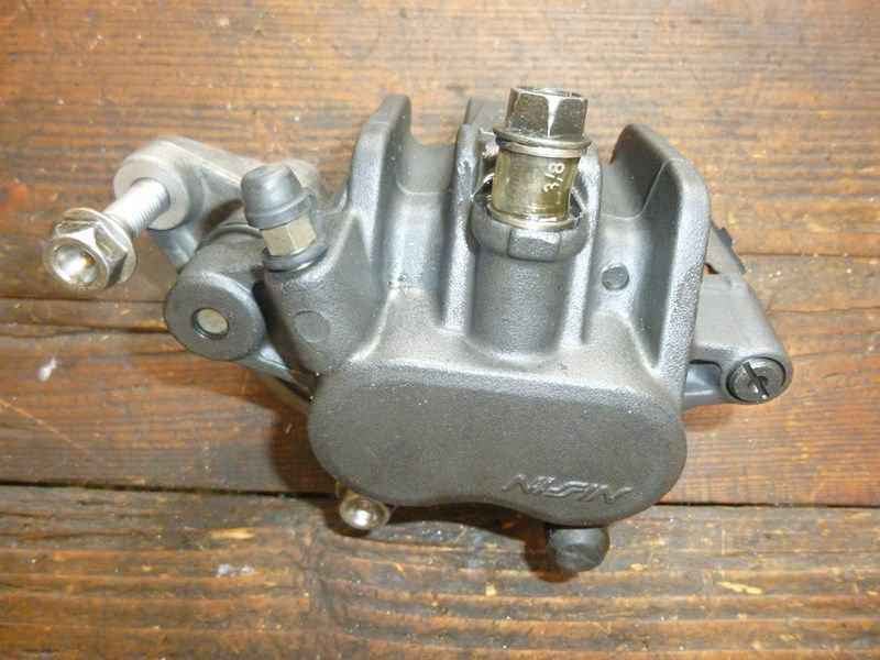 Etrier avant gauche Honda 600 Hornet 2001-02