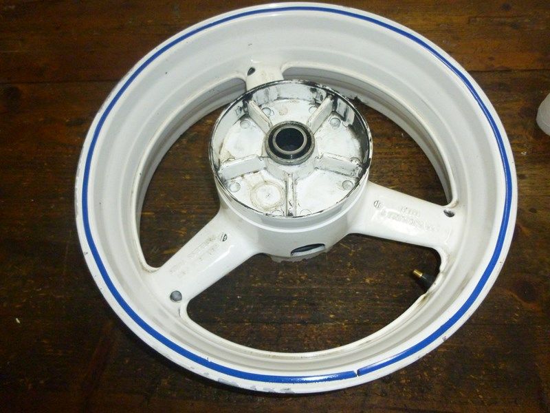 Jante arrière Yamaha R6 1999-2002
