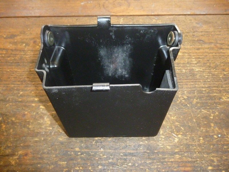 Boitier de batterie Triumph 1200 Trophy 1996-2003 (T2500060)