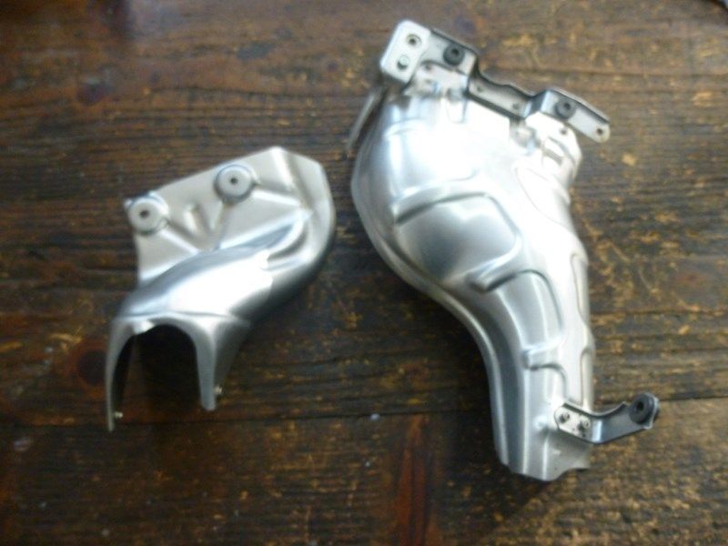 Jeu de deux pares chaleur d'échappement Honda VFR 1200 FA 2010-2011