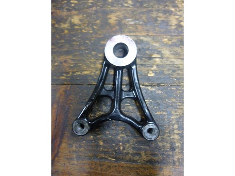 Support d'étrier arrière Suzuki GSF 400 Bandit 1991-93 (GK75A)