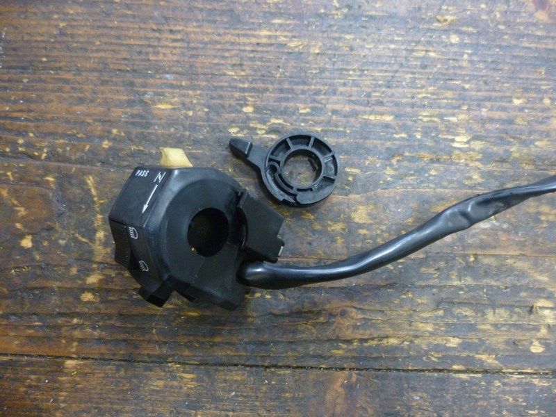 Commodo gauche Suzuki GSE 500 (GM51A) 1989-99