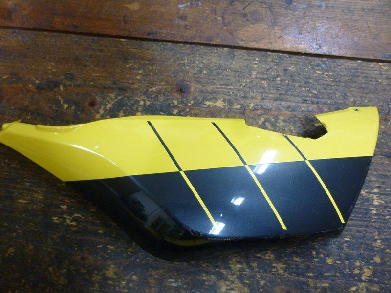 Cache arrière gauche BMW K1200S