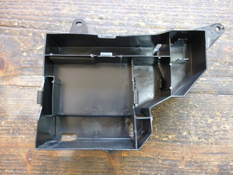 Boitier de batterie Yamaha 125 YBR