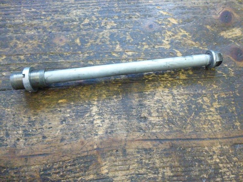 Axe de bras oscillant Suzuki SV 650 2003-2007