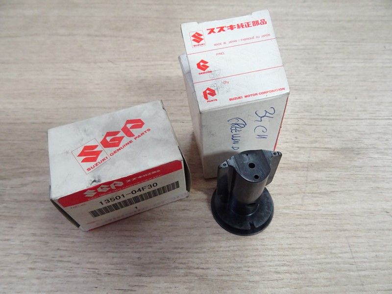 Paire de boisseau Suzuki XF 650 1997/1999 (13501-04F30)