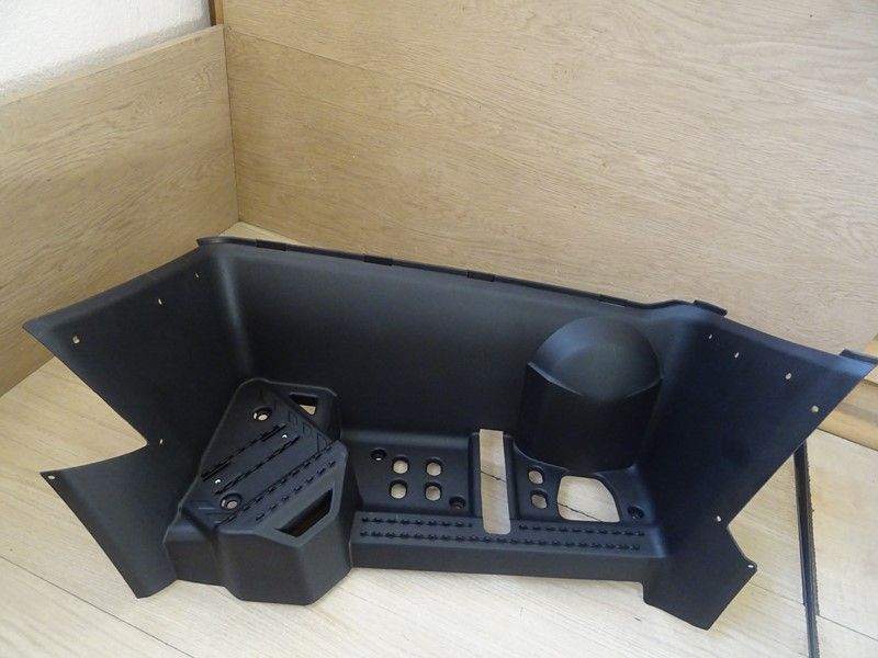 Marche pieds droit TGB Blade 550 (512549A)