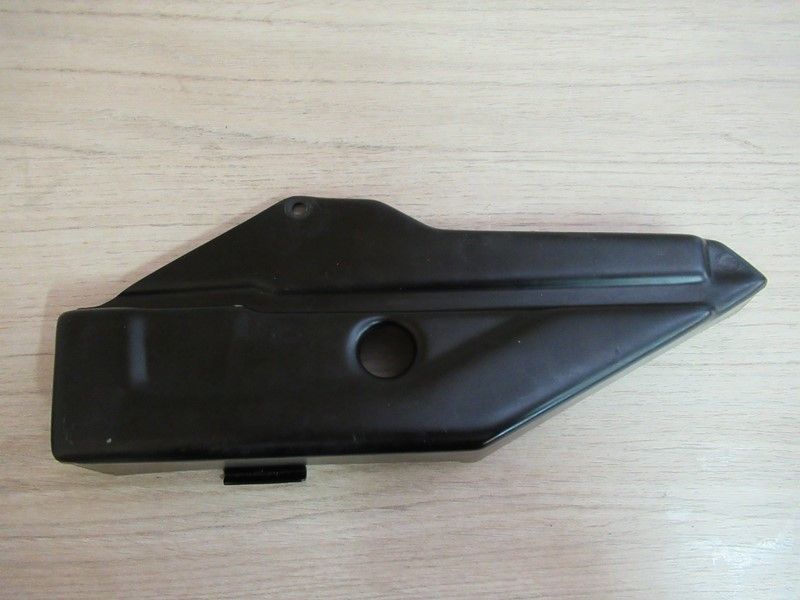 Cache latéral inférieur gauche Yamaha XJS900 Diversion 1995-2001
