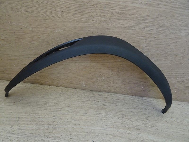 Flanc avant gauche PIAGGIO MP3 2006-2012 (624435000C)