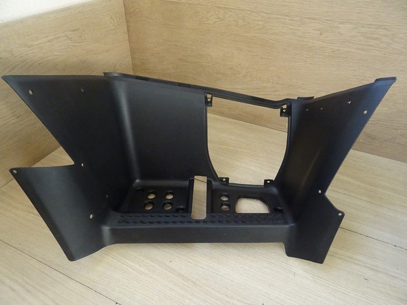 Marche pied droit TGB Blade 250,325,425,550 (512525)