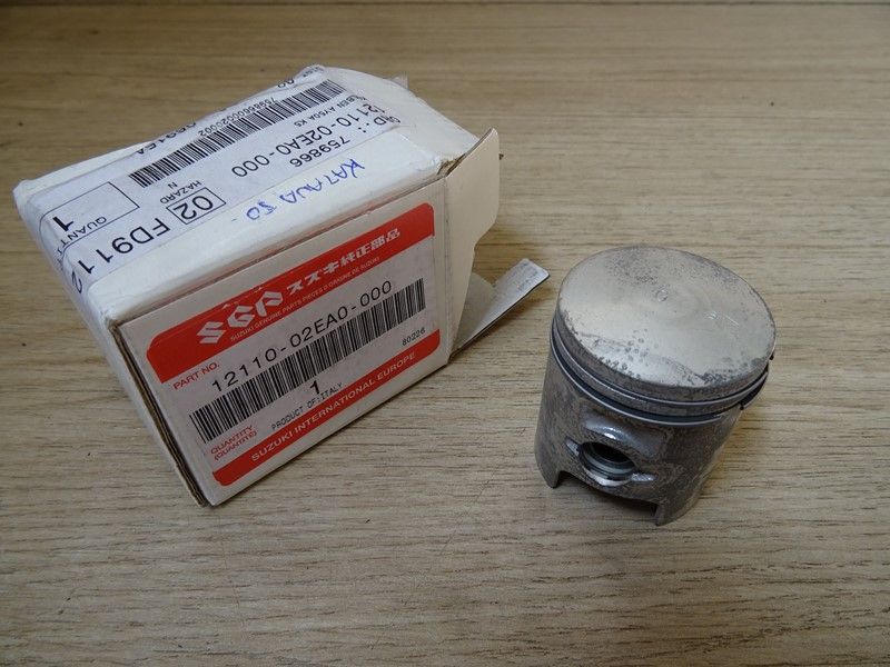 Piston Suzuki 50 katana 2005-2006 (12110-02EA0-000)