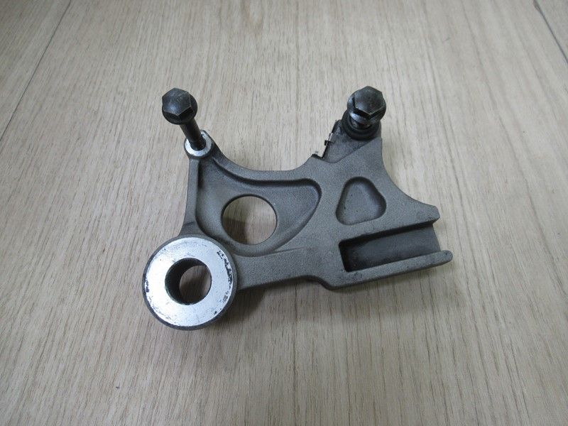 Platine support étrier arrière Honda VTR1000 (SC36) 1997-2006