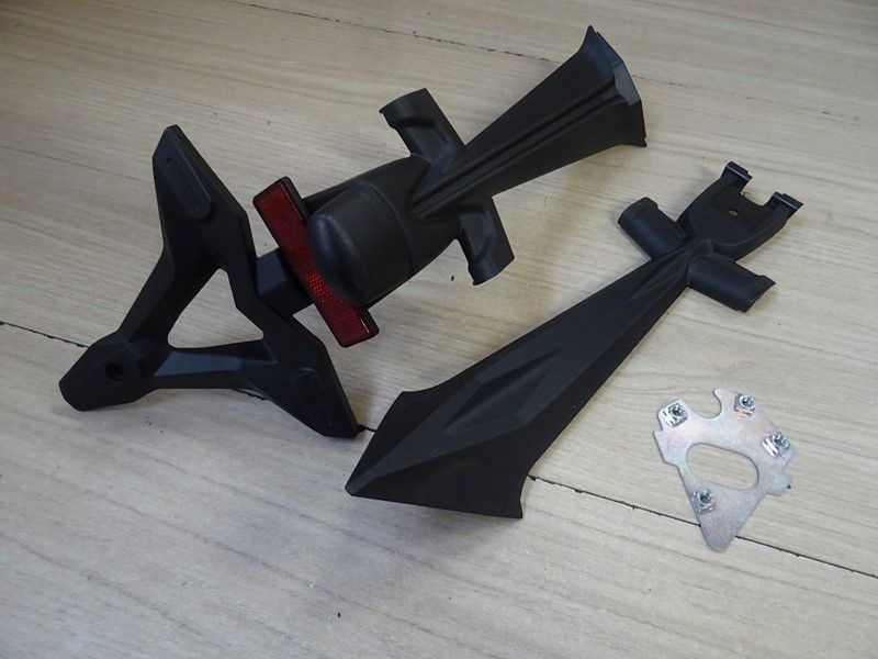 Support de plaque Triumph 765 Street triple 2017/2019 (T2302024)