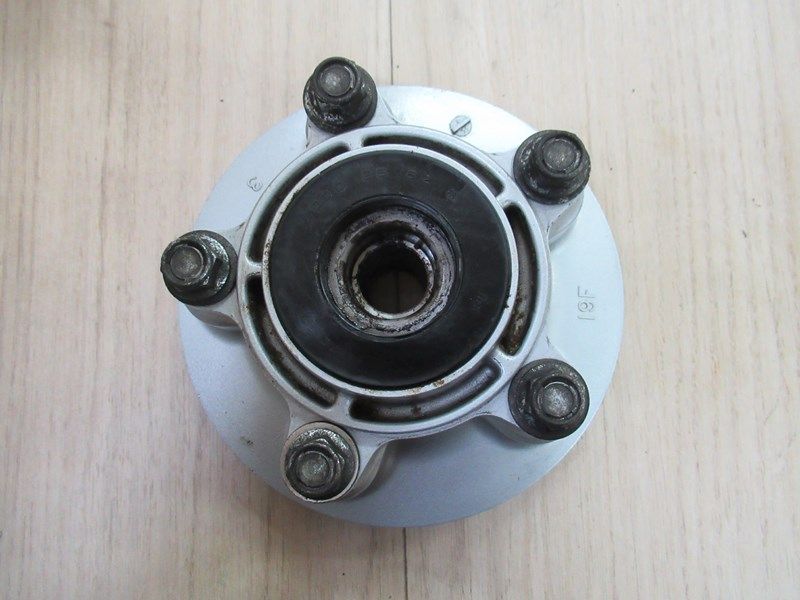 Porte couronne Suzuki SFV 650 Gladius 2009-2015