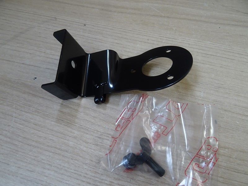 Support de prise d'attelage TGB Blade (925475A)