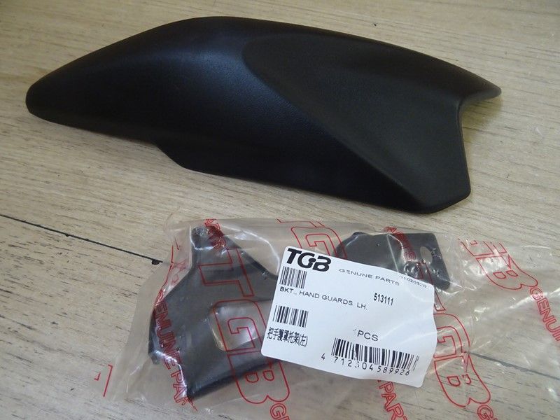 Protege main gauche avec support TGB Blade 325 (515213)