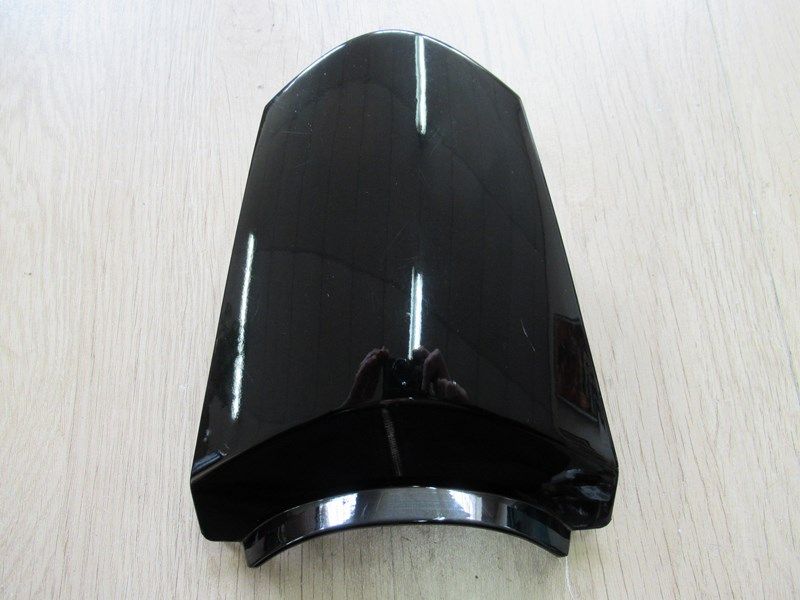 Raccord de coque arrière  Suzuki GW 250 (F) Inazuma 2013-2017