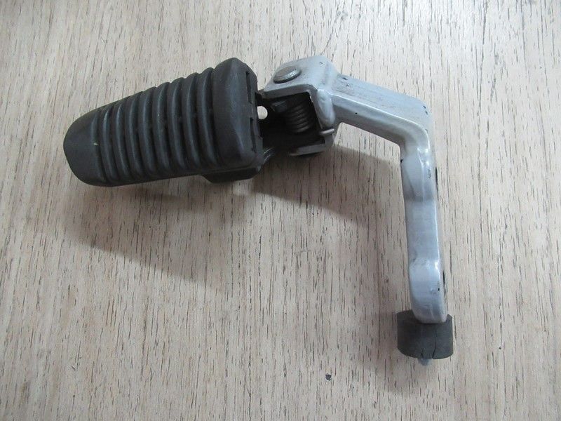 Repose pied avant gauche Aprilia 650 Pegaso 1997-2000