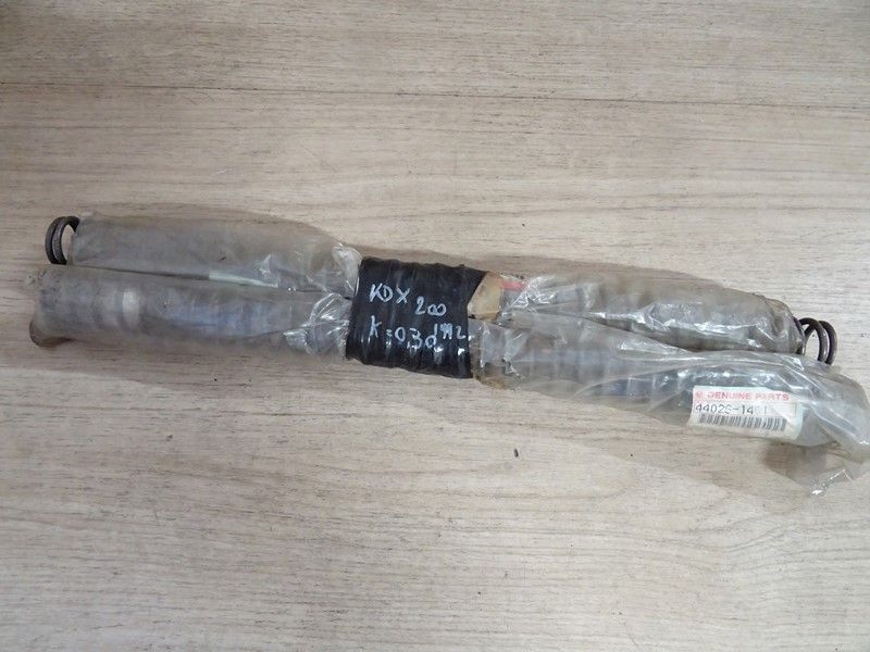 Paire de ressort de fourche Kawasaki KDX 200 1992 (44026-1401)