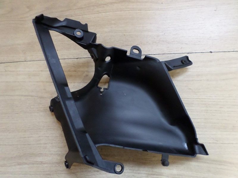 Convoyeur d'air gauche DUCATI 1200 DIAVEL 2011/2014 type G100AA