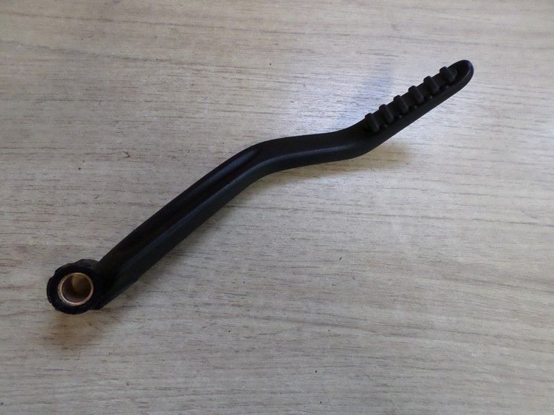 Repose pied arrière gauche DUCATI 1200 DIAVEL 2011/2014 type G100AA