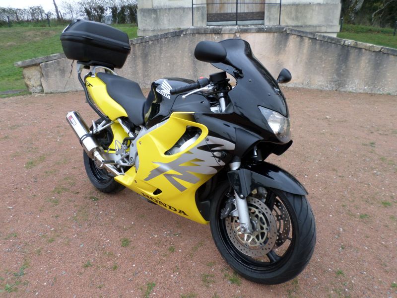 Belle Honda CBR 600 F  2000