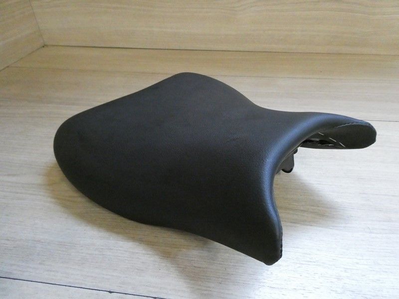 Selle pilote Suzuki 1300 GSXR 2008/2013 CH135