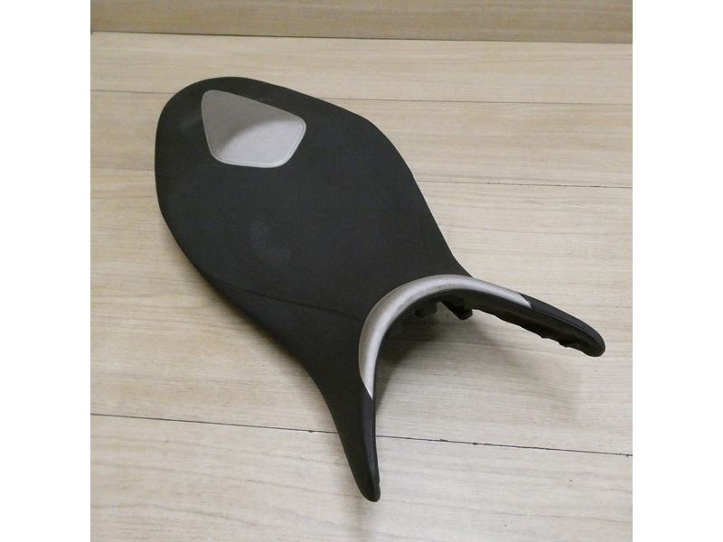 Selle d'origine Suzuki SFV650 Gladius 2009 à 2015