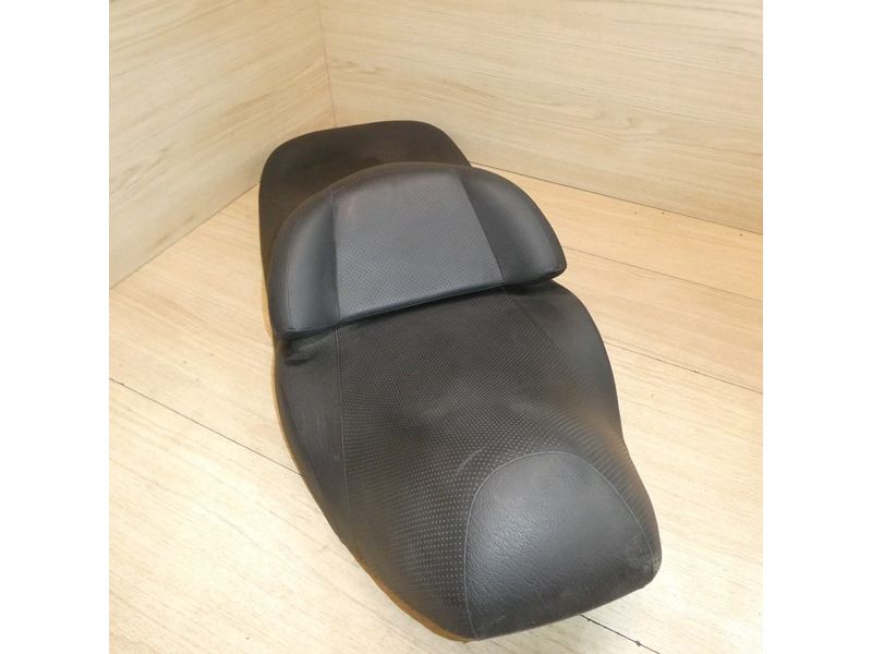 Selle  Suzuki 400 Burgman 2003 à 2006
