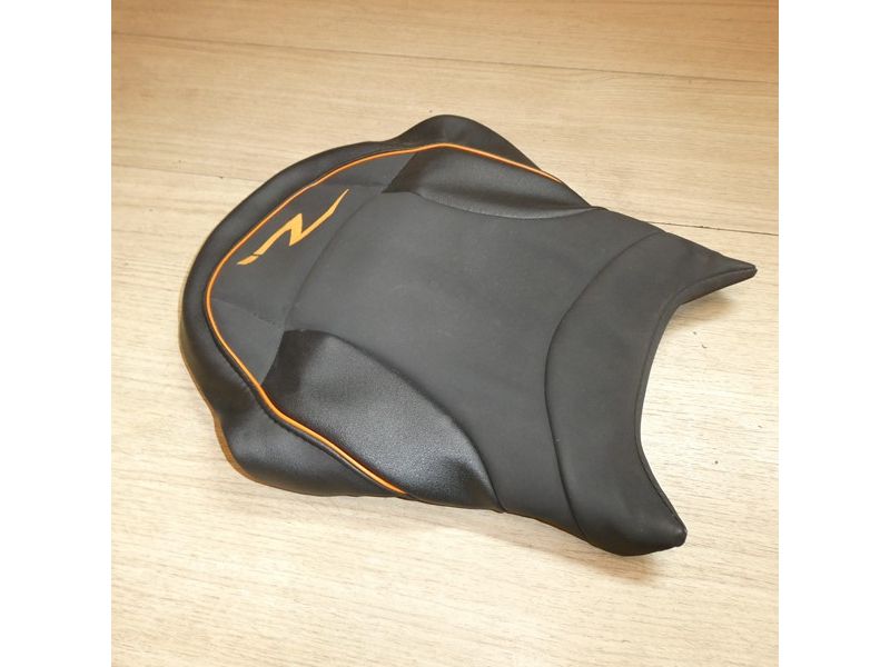 House de selle avant KTM 990 Super Duke R 2007 à 2012