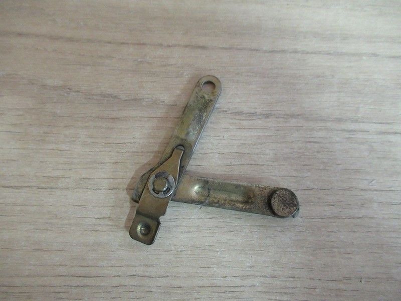 Compas d'ouverture de selle BMW K 75 K569, K 100 K589 1982-1996